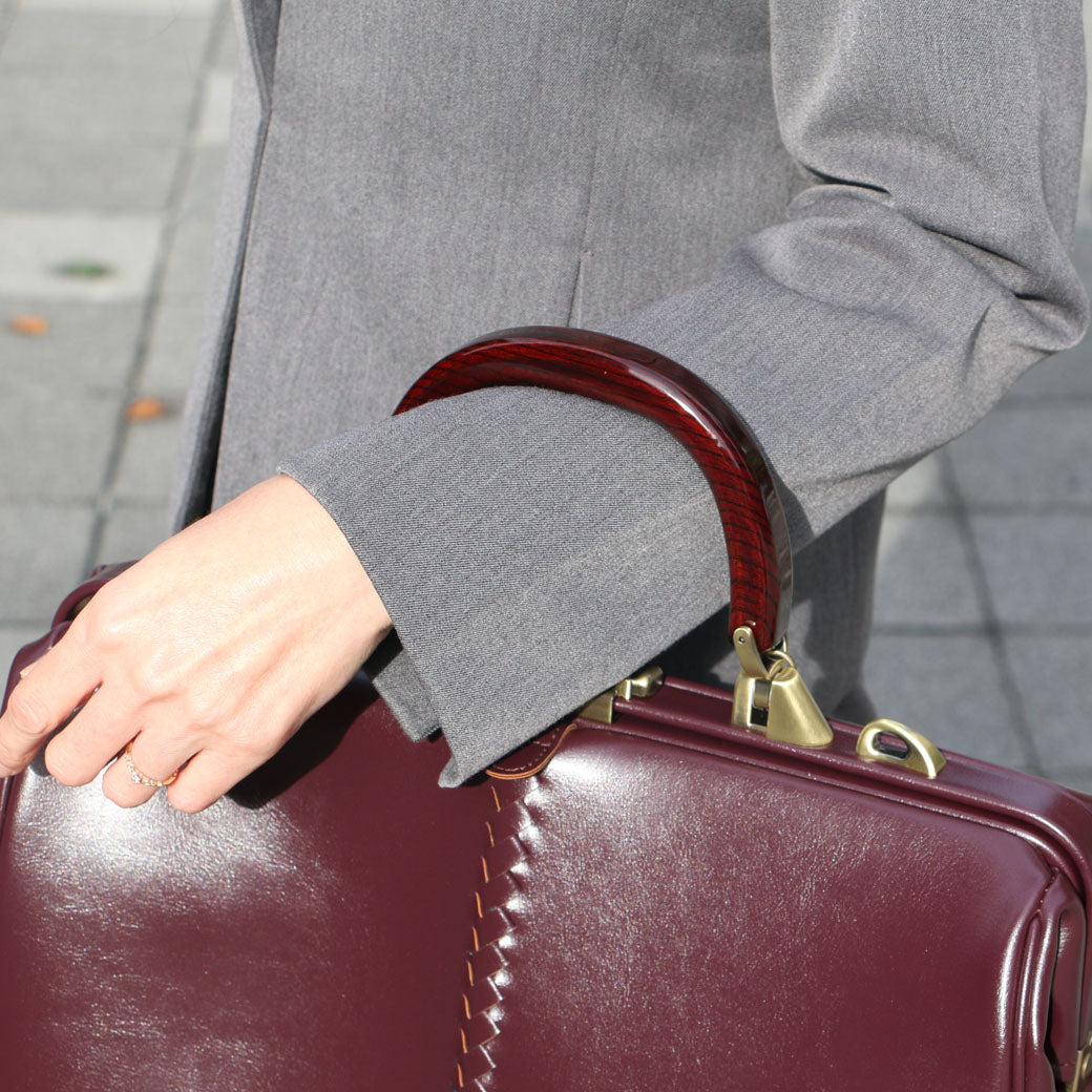 ◆【Lacquer-painted KIJIRO Long SET】Dulles bag, horizontal, M size, Y7【LIGHT】Burgundy