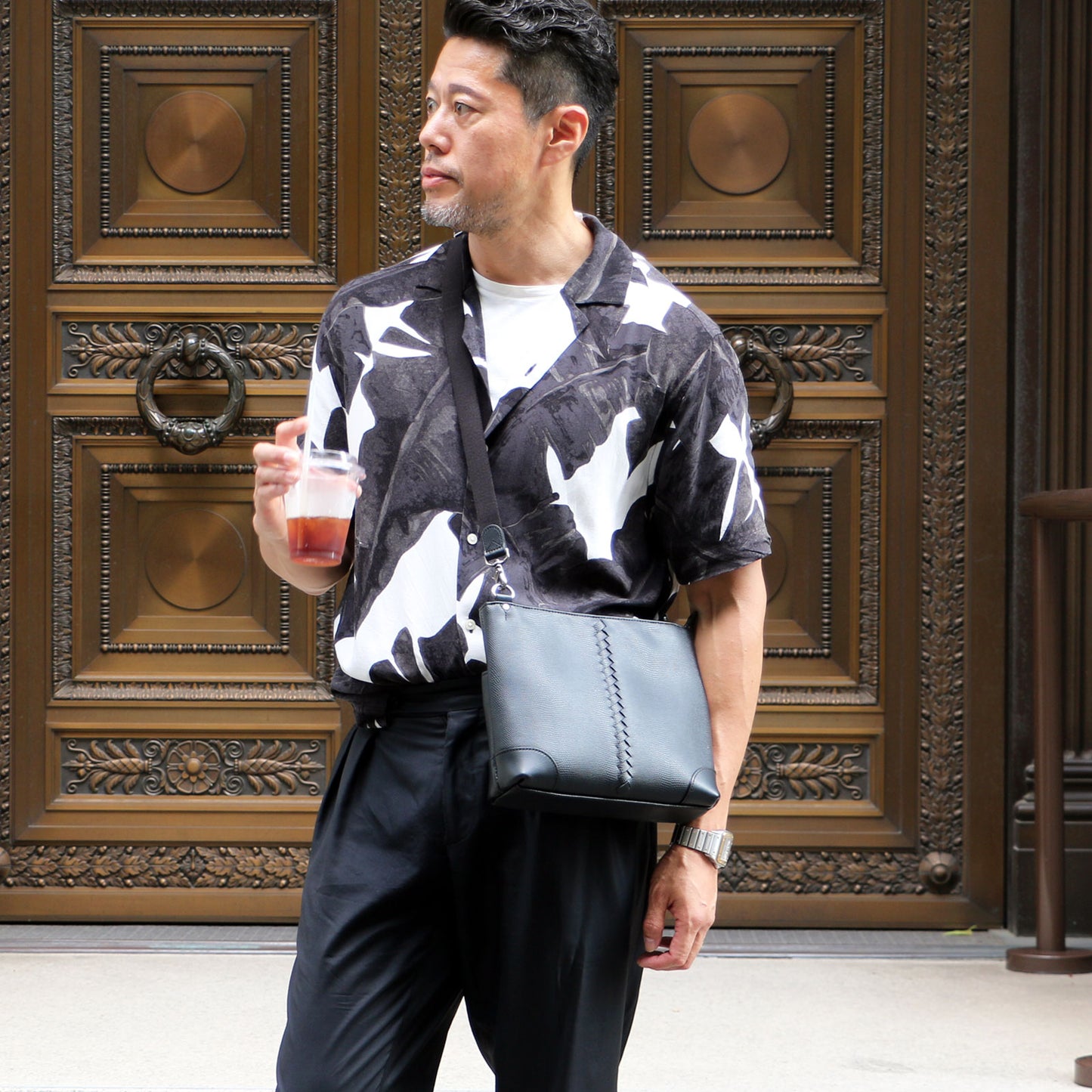 360g超軽量の大人ミニショルダーY80 YOUTA